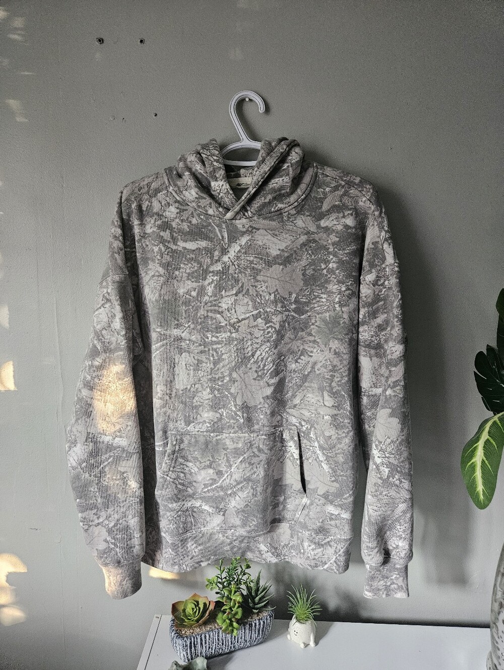 Womans Gray Patterned Hooded Sweater